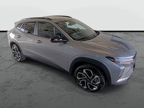 New 2026 Chevrolet Trax RS w/ Driver Confidence Package image 4