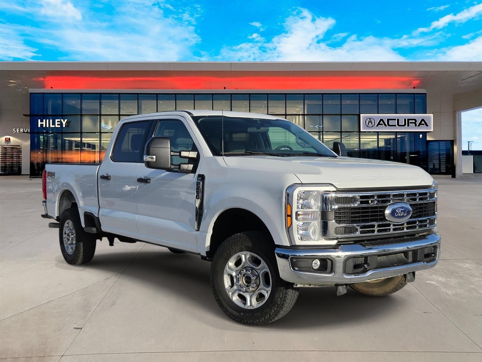 Used 2025 Ford F250 XLT w/ FX4 Off-Road Package AWD/4WD image 1