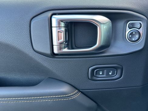 New 2025 Jeep Wrangler Sahara image 13