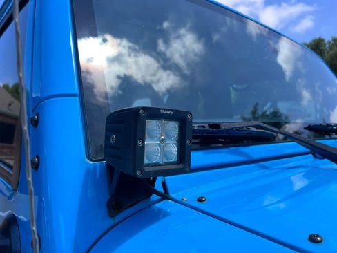 Used 2017 Jeep Wrangler Unlimited Sahara w/ Connectivity Group AWD/4WD image 59