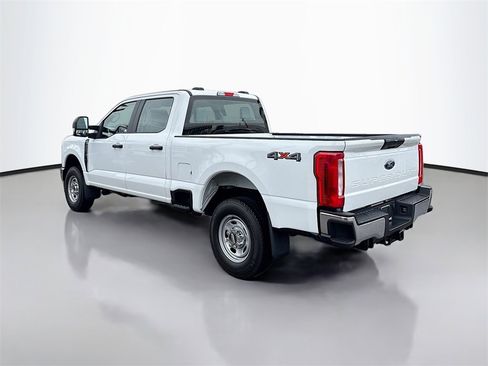Used 2024 Ford F250 XL w/ XL Driver Assist Package image 5