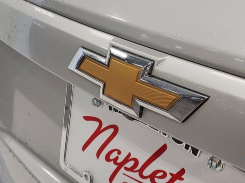 Used 2020 Chevrolet Trax LT w/ LT Convenience Package image 7