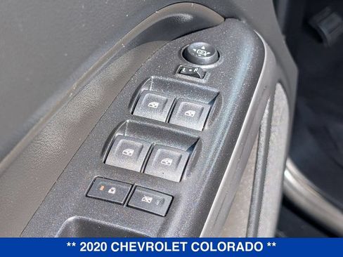 Used 2020 Chevrolet Colorado LT w/ Luxury Package AWD/4WD image 11