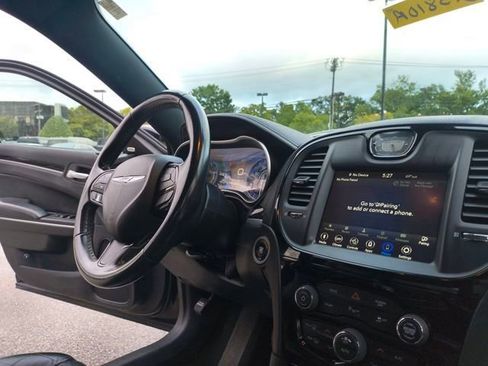 Used 2021 Chrysler 300 S image 25