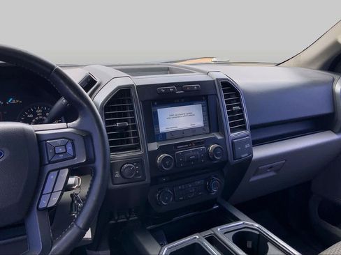 Used 2018 Ford F150 XLT w/ Equipment Group 302A Luxury AWD/4WD image 6
