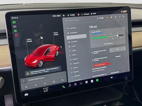 Used 2018 Tesla Model 3 Mid Range RWD image 13
