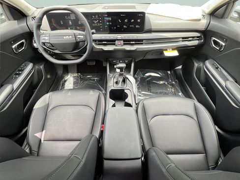 New 2026 Kia K4 EX FWD image 14