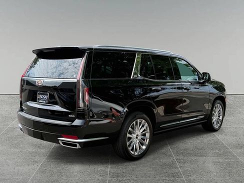 Used 2023 Cadillac Escalade Premium Luxury w/ Performance Package AWD/4WD image 10