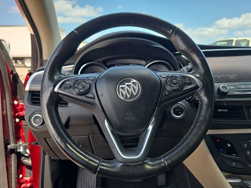 Used 2020 Buick Envision Essence w/ LPO, Interior Luxury Package FWD image 28