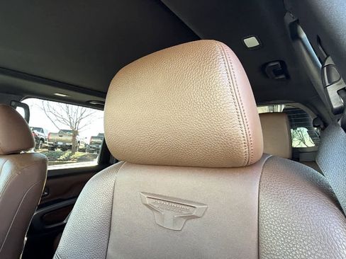 Used 2023 Nissan Titan Platinum Reserve w/ Moonroof Package image 11