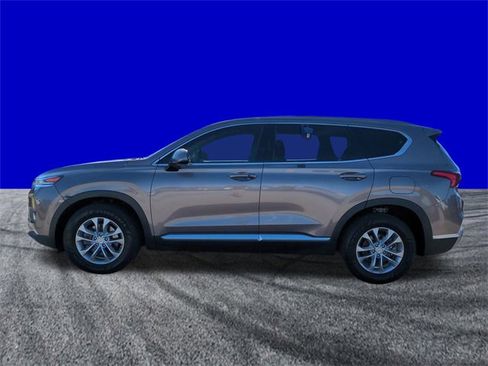 Used 2019 Hyundai Santa Fe SEL image 7