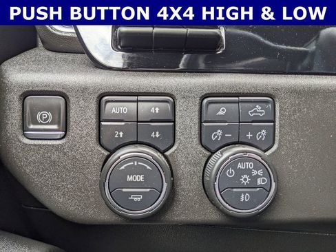 Used 2025 Chevrolet Silverado 2500 High Country w/ High Country Premium Package AWD/4WD image 21