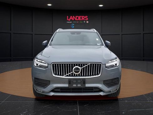 Used 2020 Volvo XC90 T5 Momentum w/ Protection Package AWD/4WD image 6