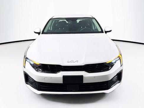New 2025 Kia K5 LXS image 2