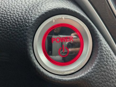 Used 2022 Honda Accord Touring image 30