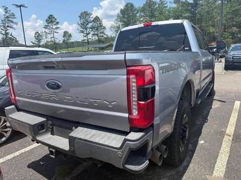 Used 2024 Ford F350 Lariat w/ Lariat Ultimate Package AWD/4WD image 5