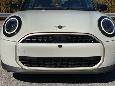 Used 2025 MINI Cooper S image 39