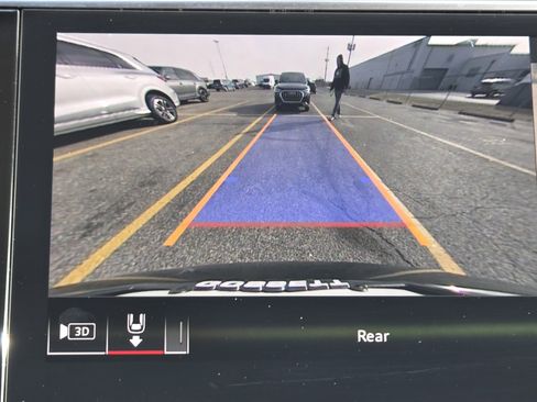 Certified 2025 Audi Q7 3.0T Prestige w/ Prestige Package image 13