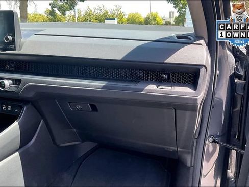 Certified 2024 Honda CR-V EX image 17