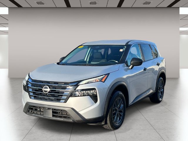 Used 2024 Nissan Rogue S FWD image 8