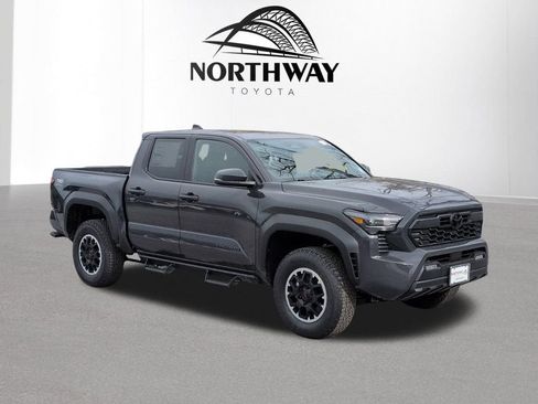 New 2026 Toyota Tacoma TRD Off-Road AWD/4WD image 6