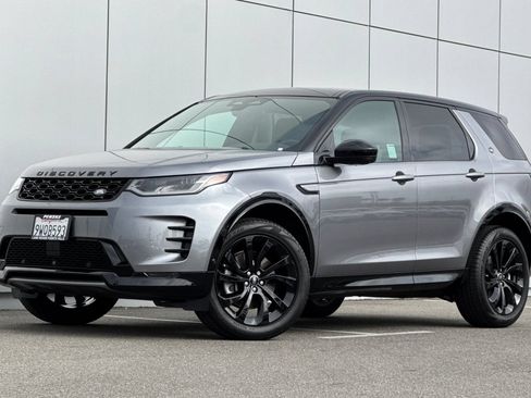 Certified 2025 Land Rover Discovery Sport Dynamic SE AWD/4WD image 1