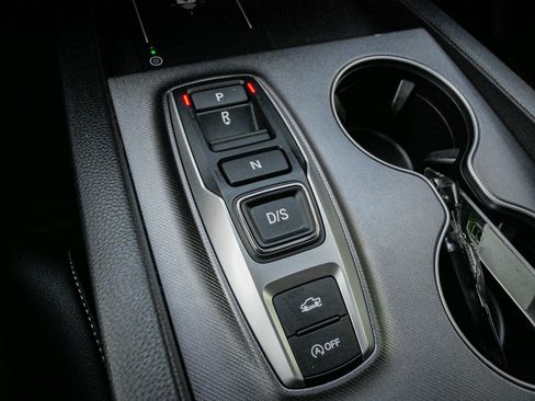 Certified 2024 Honda Ridgeline RTL image 25