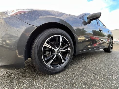 Used 2014 MAZDA MAZDA3 i Sport image 10