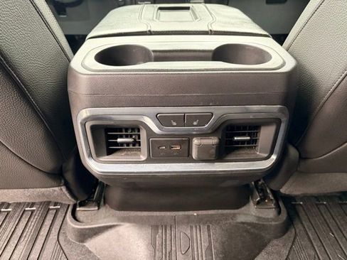 Used 2020 GMC Sierra 2500 Denali w/ Denali Ultimate Package AWD/4WD image 17