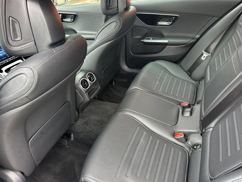 Used 2022 Mercedes-Benz C 300 Sedan image 17