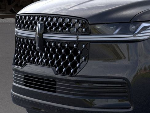 New 2026 Lincoln Navigator Black Label image 17