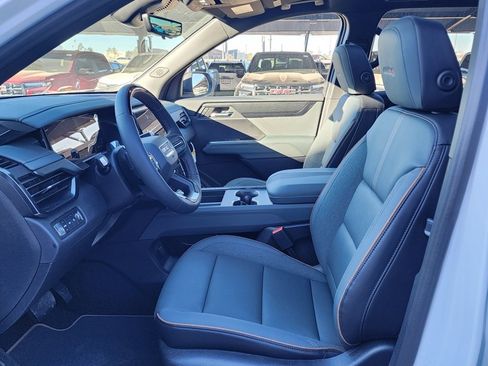 New 2026 GMC Acadia AT4 w/ Super Cruise Package image 16