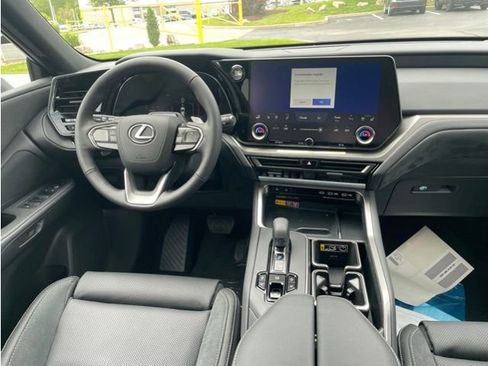 New 2026 Lexus TX 350 AWD image 18