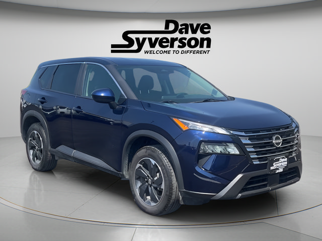 Used 2025 Nissan Rogue SV AWD/4WD image 7