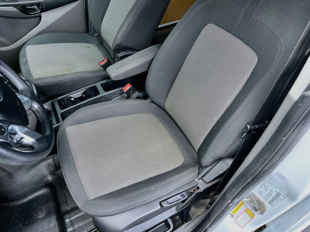 Used 2022 Ford Transit Connect XL FWD image 18
