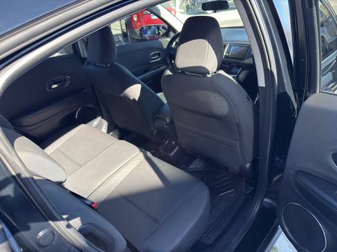 Used 2020 Honda HR-V EX image 21