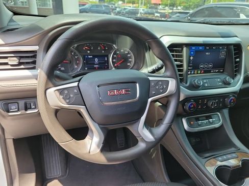 Used 2023 GMC Acadia SLE w/ Elevation Edition FWD image 19