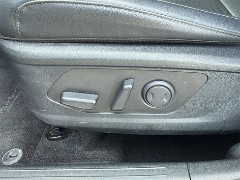 Used 2023 Kia Sportage EX image 14