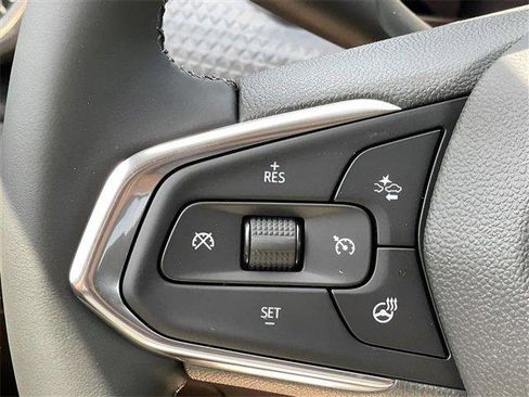 New 2025 Chevrolet Trax ACTIV w/ Driver Confidence Package image 14