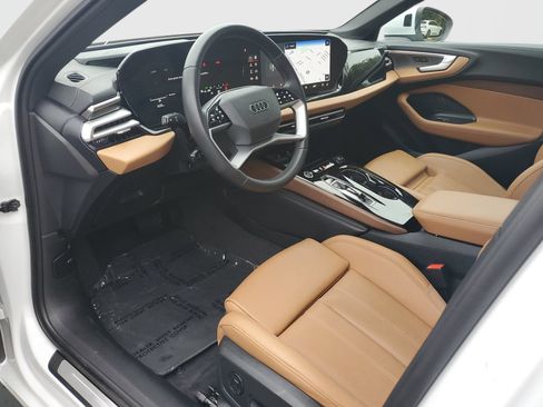 Used 2025 Audi A5 2.0T Premium w/ Premium Plus AWD/4WD image 19