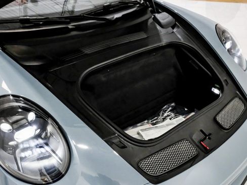 Used 2024 Porsche 911 GT3 RS RWD image 40