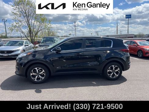 Certified 2021 Kia Sportage LX w/ LX Fwd Popular Package image 8
