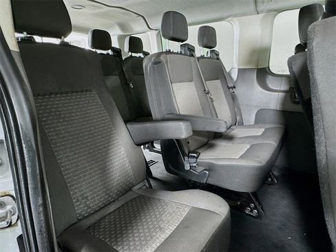 Used 2023 Ford Transit 350 XLT image 12