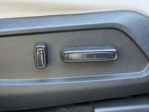 Used 2024 Honda Pilot EX-L image 26