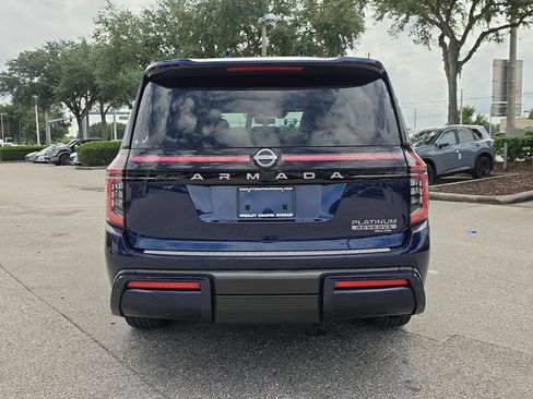 Certified 2025 Nissan Armada Platinum Reserve RWD image 6