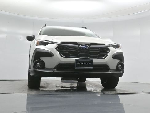 Used 2025 Subaru Crosstrek 2.0i Premium w/ Crosstrek Mirror Package AWD/4WD image 40