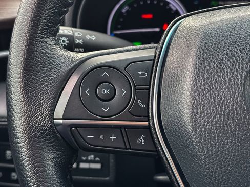 Used 2020 Toyota Avalon XLE image 29