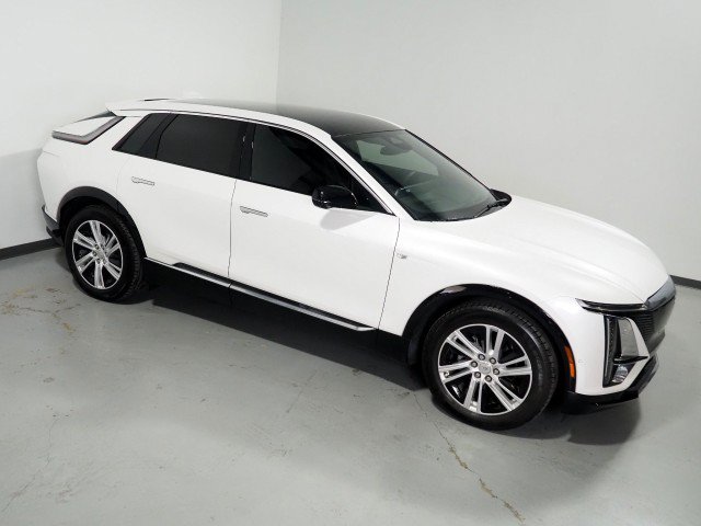 Used 2024 Cadillac Lyriq Tech w/ Driver Assist Package RWD image 12