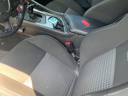 Used 2022 Dodge Challenger R/T Scat Pack image 11