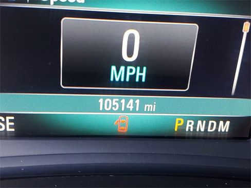 Used 2018 Buick Encore Premium image 24